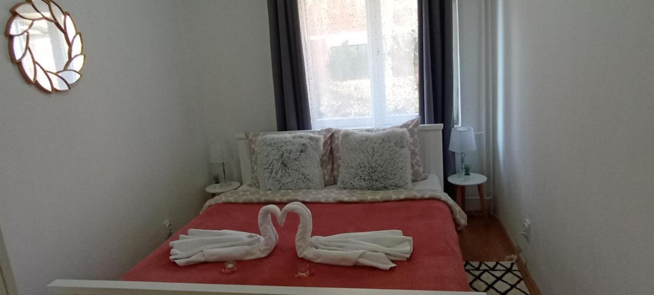 Ferienwohnung Pavle I Petra II Sremski Karlovci Exterior foto